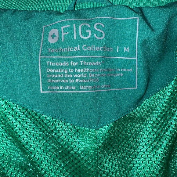 Jacket , invisible side zip pocket,Two zip hand pockets  interior patch pockets - Picture 7 of 8